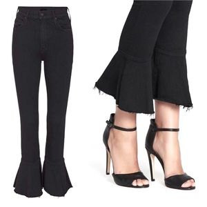 MOTHER Cha Cha Fray High Rise Crop Flare Jeans in Not Guilty (Black) Size 24